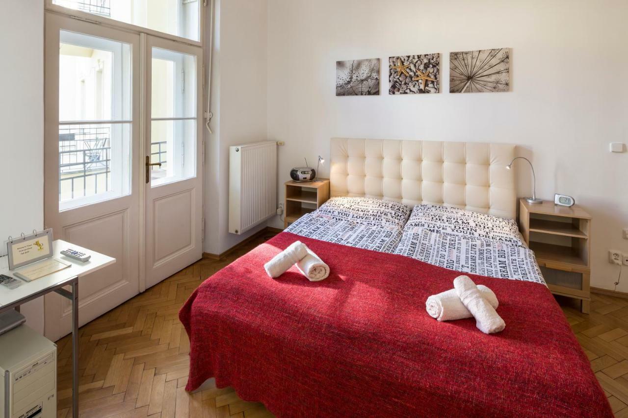 Dusni Apartments Prague Luaran gambar